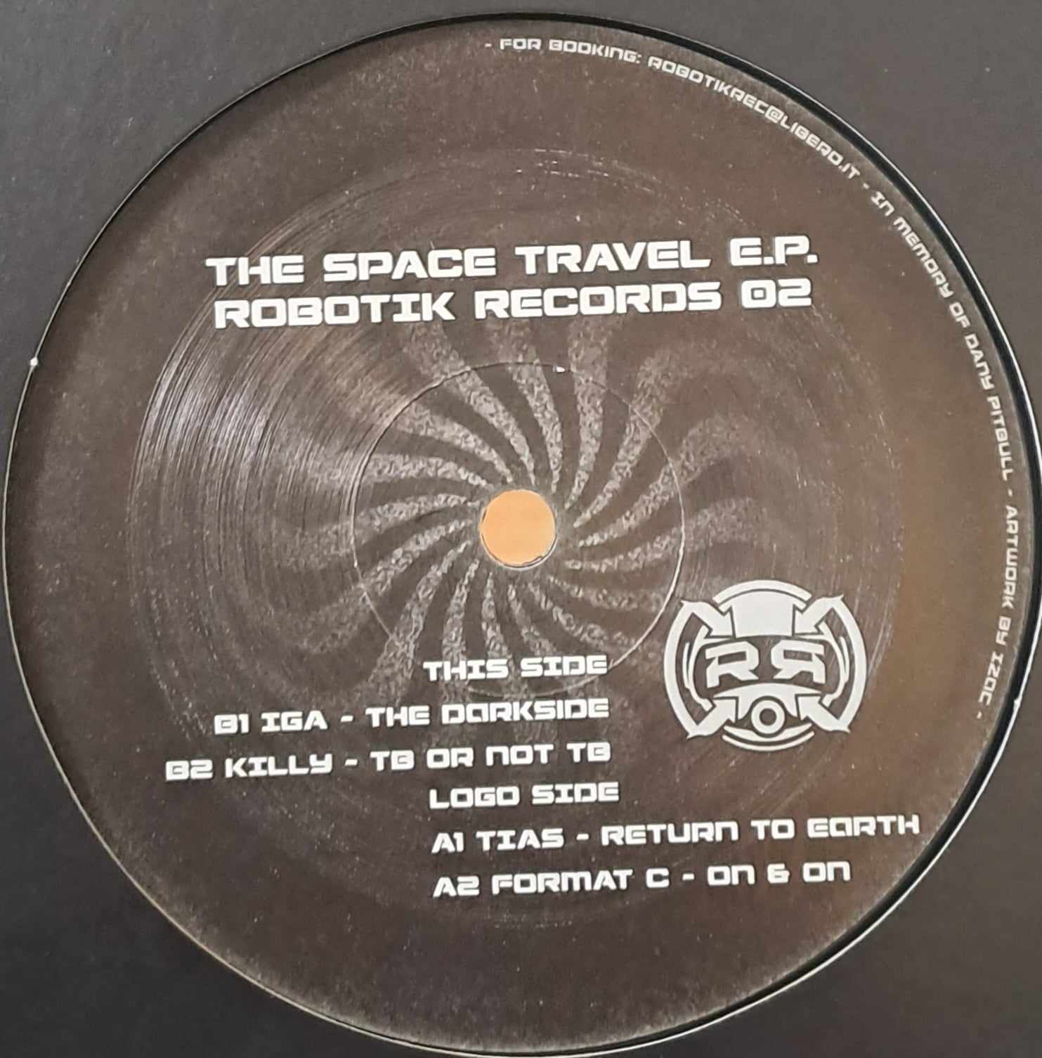 Robotik Records 02 - vinyle freetekno